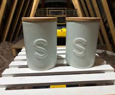 Kitchen containers