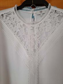 Blouse; Size 18   White