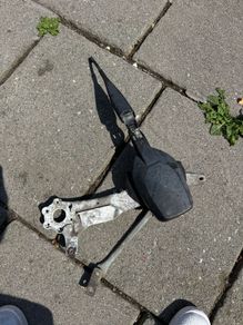 w202  wiper arm assembly