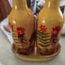 FARMYARD POTTERY , Dishwasher  Saft onlyHand-painted ceramic oil and vinegar cruet set ON HOLDING MATHING SMALL TRAY. Image 3