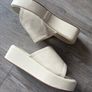 Platform sandals Image 2
