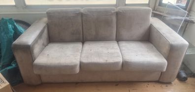3 Seater couch. Free to take away