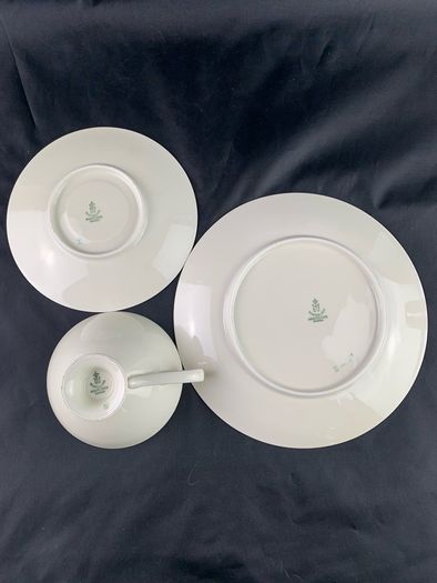 Striking Mid Century trio