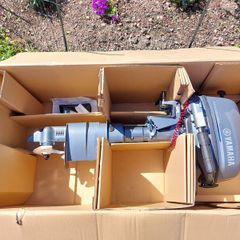 New 6HP Yamaha Outboard Engine