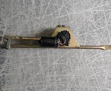 Golf 2 6N2 single arm front wiper