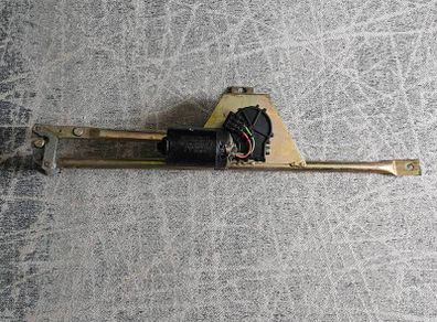 Golf 2 6N2 single arm front wiper