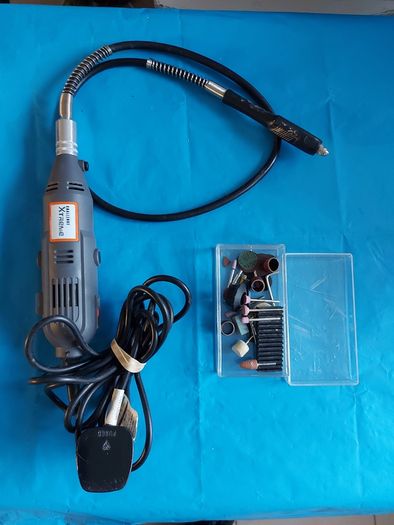 Challenge Extreme Corded Rotary Tool Kit MRT6581 in excellent condition with case and accessories