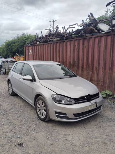 Breaking VW golf Mk7 1.6tdi clha 2015