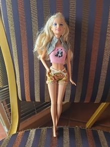 1999 Zoo doctor barbie