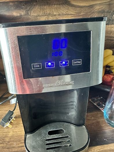 ProfiCook Hot water dispenser
