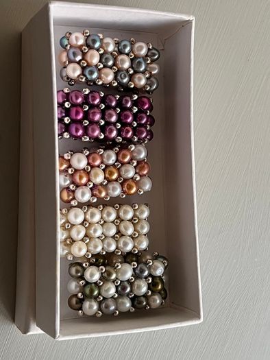 5 Piece Pearl Stretchy Rings