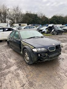 Breaking bmw e46 saloon 320d 2004