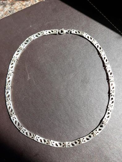 Elegant Vintage Sterling Silver Necklace