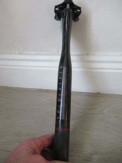 Carbon Alpina Wing seat post