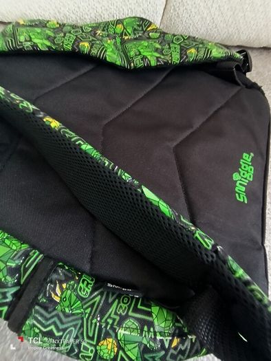 schoolbag