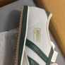 BRAND NEW Adidas Melbourne trainers size uk10 Image 3