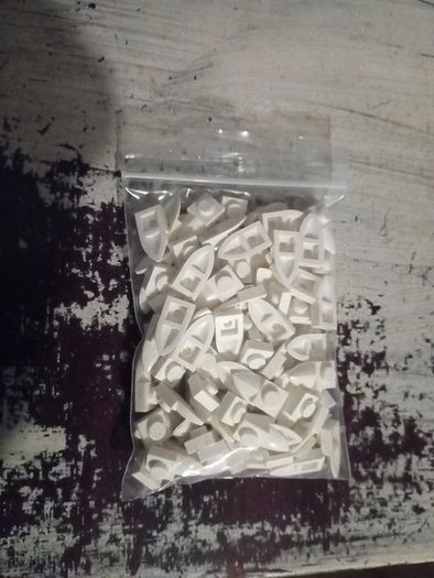 Lego plate 1x1 modified with tooth white 100 pieces