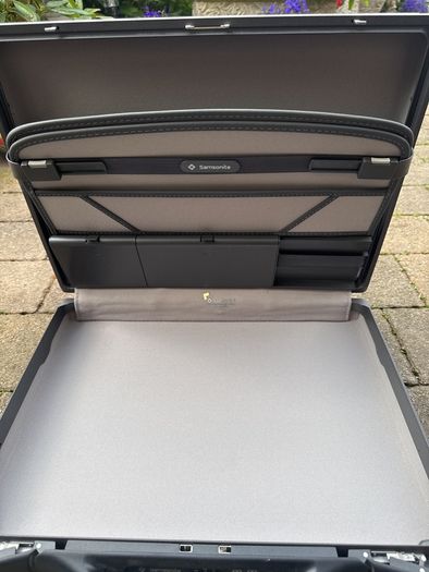briefcase