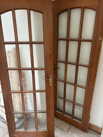 2 Solid wood door