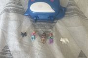 Polly pocket