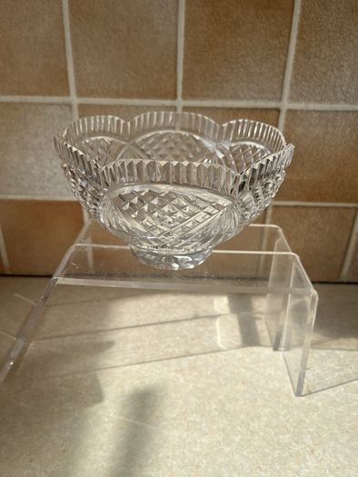 Tipperary Crystal Center Piece Fruit Footed Bowl