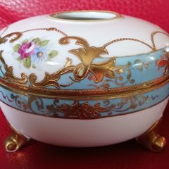 1908 Noritaki, porcelain hair receiver