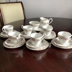 Royal Standard, fine bone China 21 piece tea set