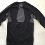 Man's compression sports top. Size XL Image 5