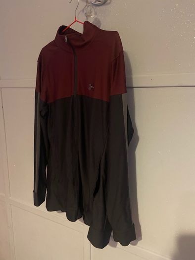 Under Armour Zip Up - XXL