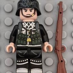 Lego compatible, military figures, German infantry. 15 figures plus rifles.