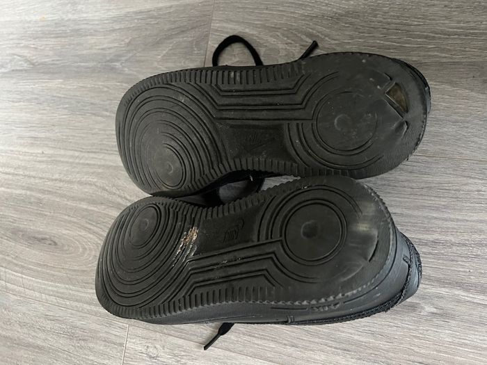 Nike Air Force size 6