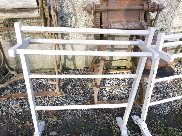 Vintage 19th Century White Painted Mahogany Towel Stand, C1880 (30 each)