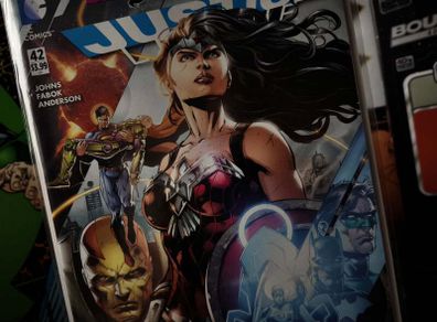 Justice League ! Issue #42 ! The Darkseid War ! 2015 ! by DC Comics !
