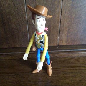 Toy story Woody 9 " figure with hat