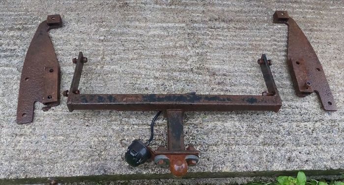 Volkswagen Transporter T4 Tow Bar
