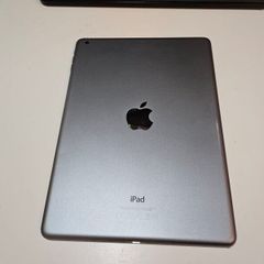 iPad Air 1st Gen (2013) 32GB
