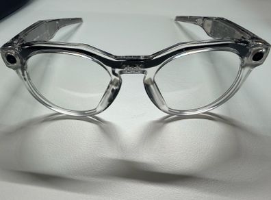 Oakley meta HSTN