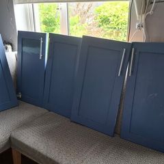 Kitchen cabinet doors