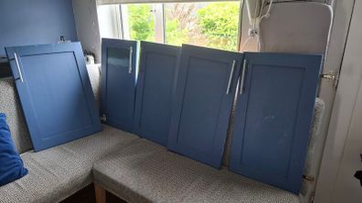 Kitchen cabinet doors
