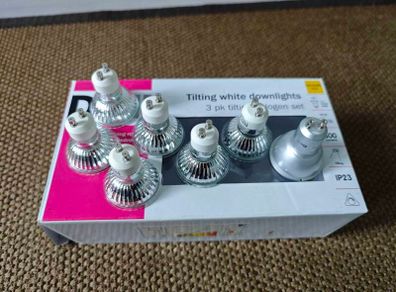 Halogen lightbulbs