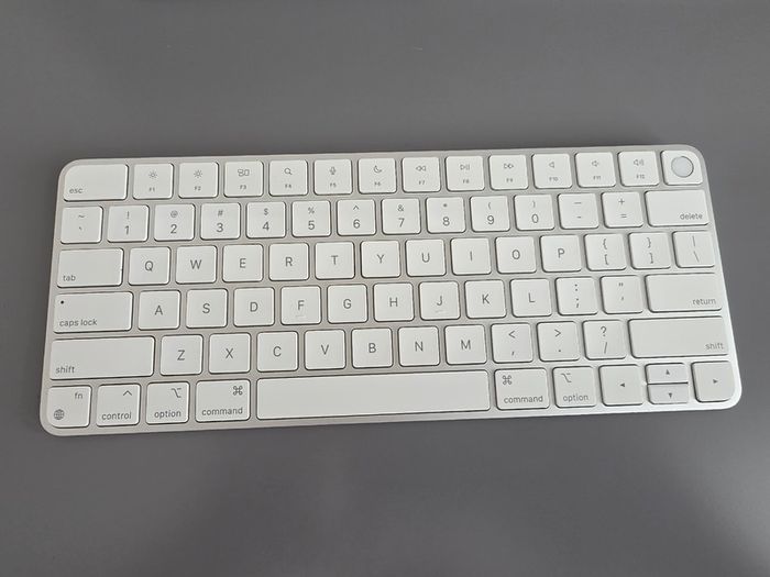 Apple Magic Keyboard With Touch Id (US)