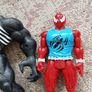 Spiderman and Venom Figures Image 4