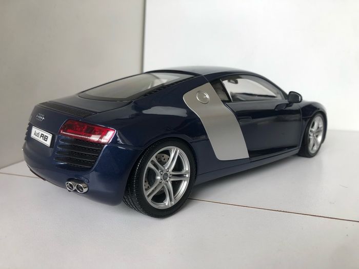model cars Autoart, minichamps, Otto, Norev etc