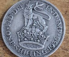 Great Britain UK 1936, One Shilling, George V, Silver Coin - free standard postage