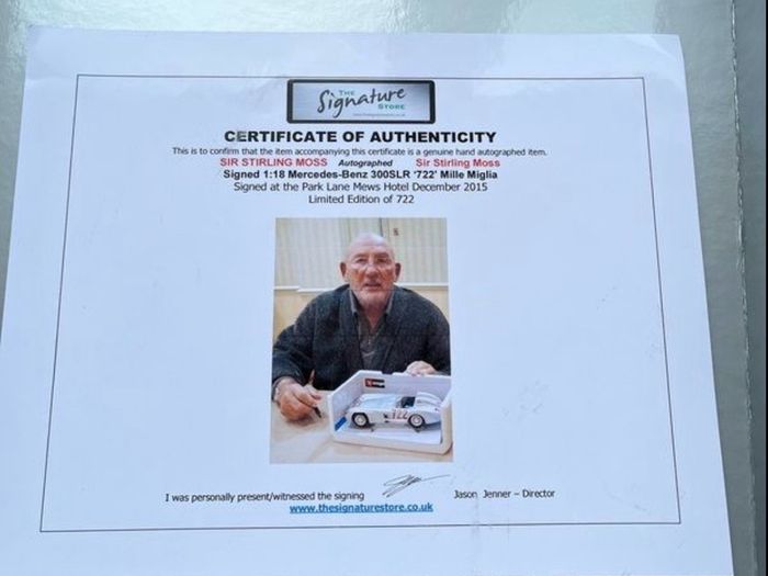 Mercedes 300 SLR 1/18 signed by Stirling Moss COA