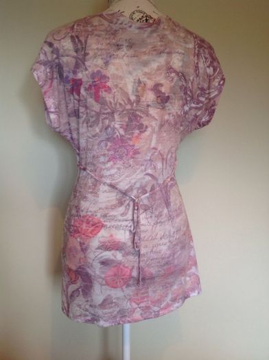 Size 10 Pink Coloured Top