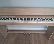 Roland Electric Piano