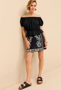 Embroidered skirt