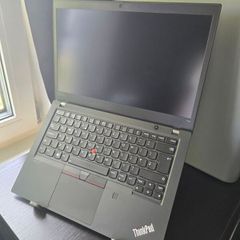 Lenovo Thinkpad T14 Gen 2 I7-1185G7 | 48GB | MX450 | 512GB | 4k
