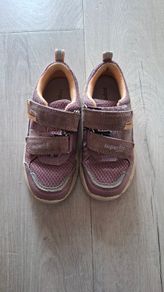 Kids runners - size 27